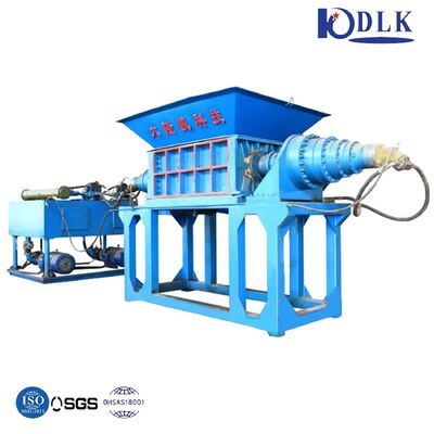 Double Shaft Shredder with Double-Screw Design PLC Control and Hydraulic Power for Plastic Bottle Recycling