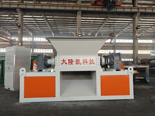 Low noise high efficiency High torque four axis shavings shredder